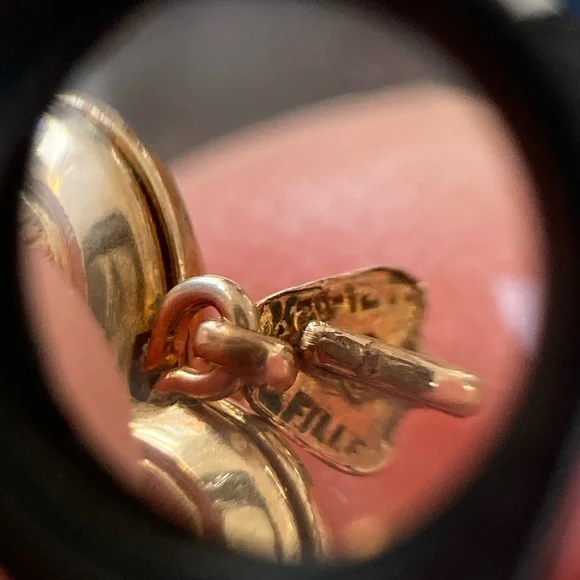 Vintage 12K Gold-Filled Floral Heart Locket - Picture 7 of 11